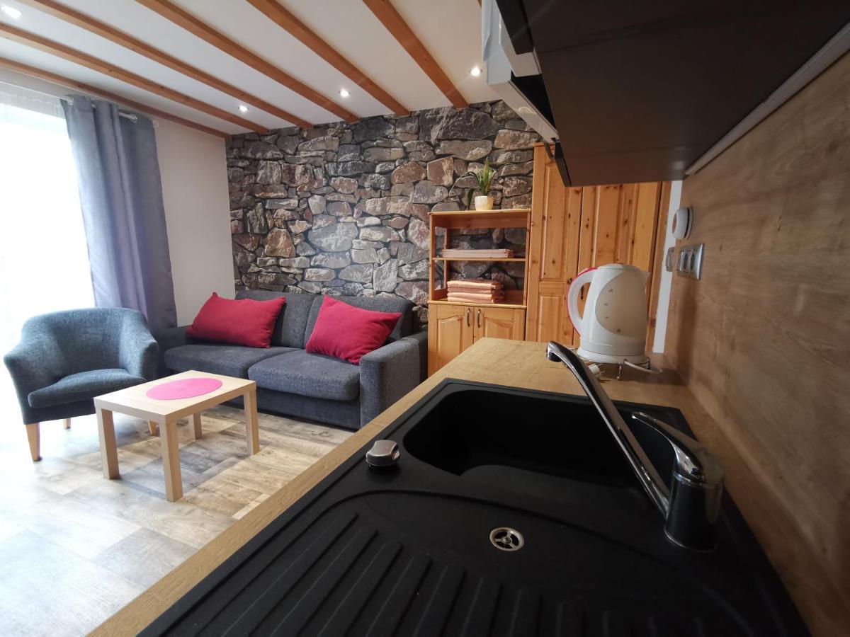Tatralandia Apartmany Relax ลิฟตอฟสกีมิคูลาช ภายนอก รูปภาพ