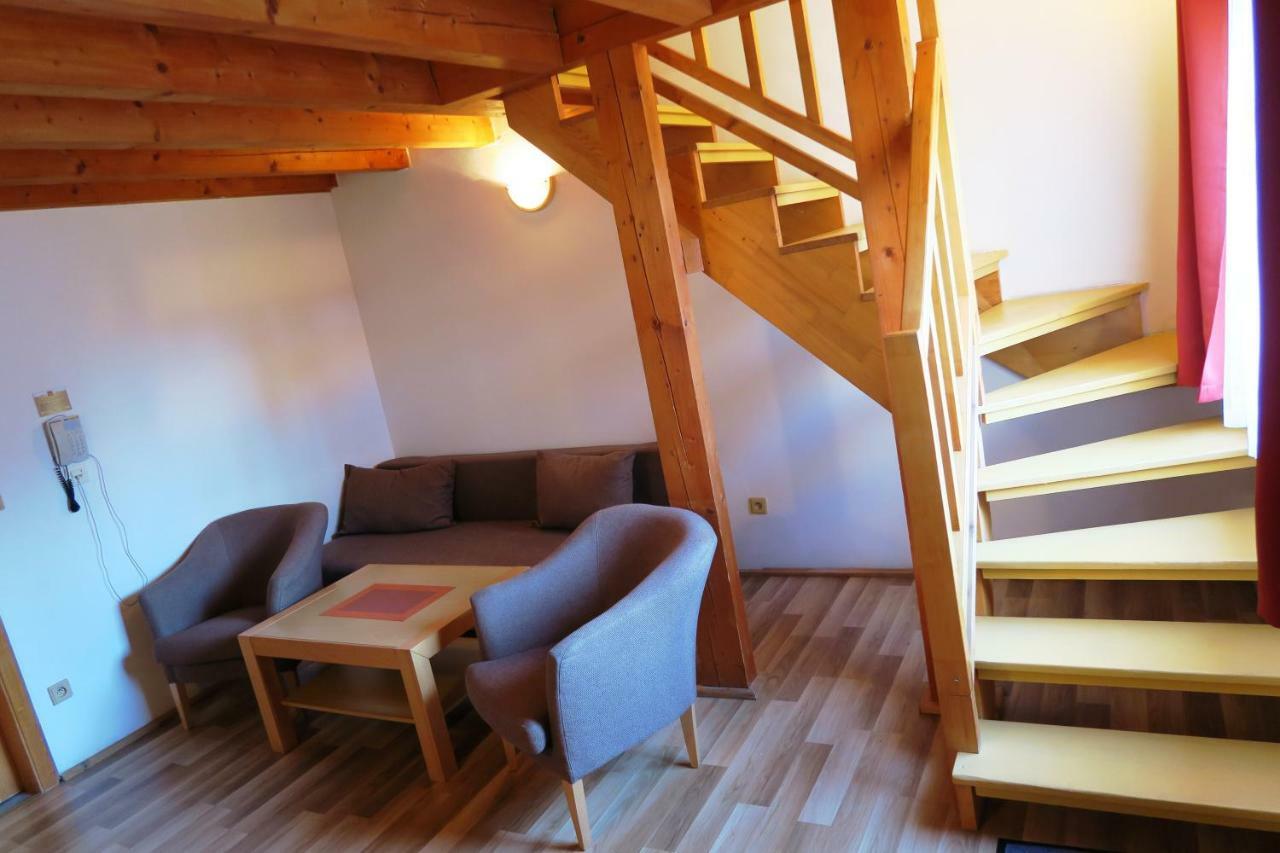 Tatralandia Apartmany Relax ลิฟตอฟสกีมิคูลาช ภายนอก รูปภาพ